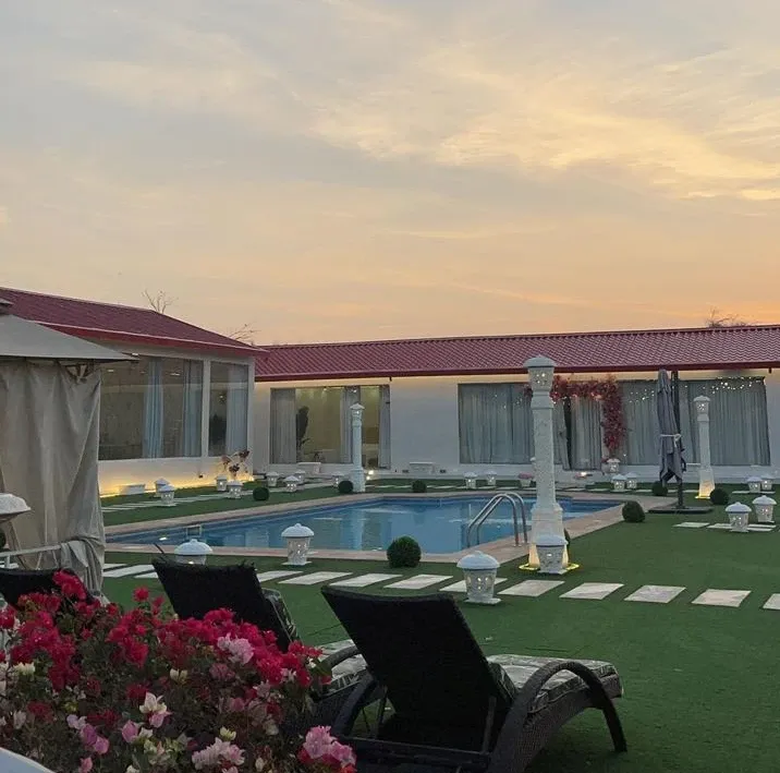 Moon Resort — photo 2