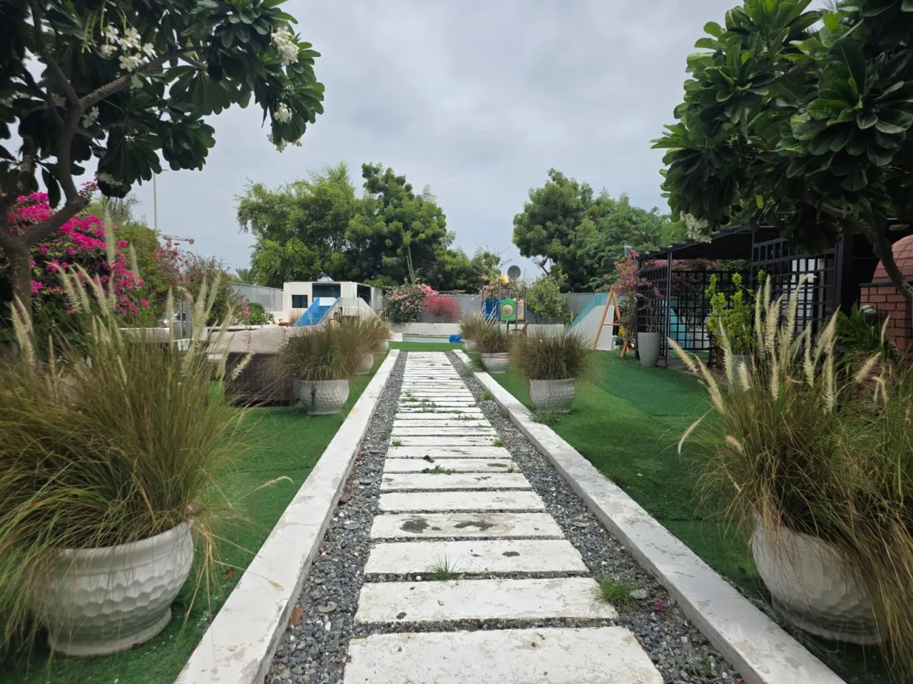 Al shareq rest — photo 3