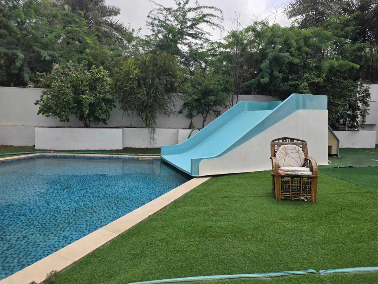 Al shareq rest — photo 15